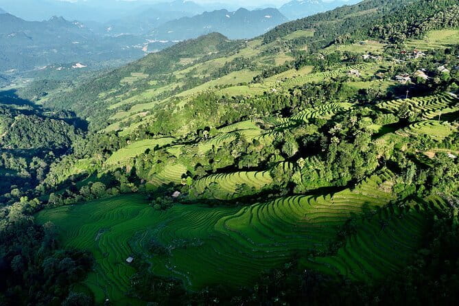 1 Day Ha Giang Loop Tour by Motorbike with Easy Rider - Loopers - Cat Ly and the Mien River Boat Ride