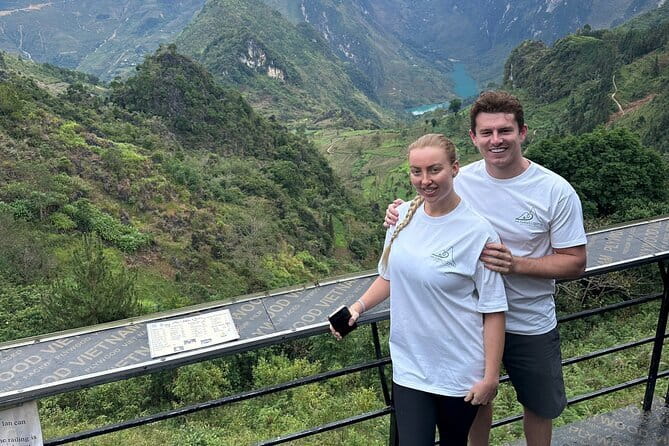1 Day Ha Giang Loop Tour by Motorbike with Easy Rider - Loopers - Quan Ba Start: Setting the Tone Early