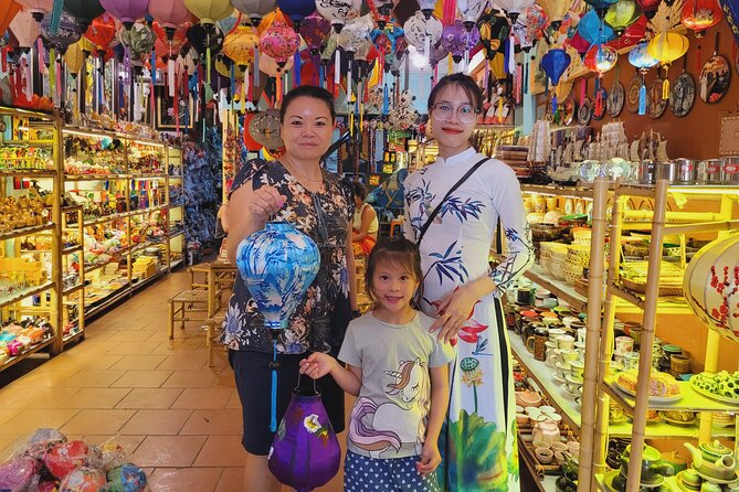 1-Hour Lantern Making Class in Hoi An - Finished lantern quality and how to pack it home