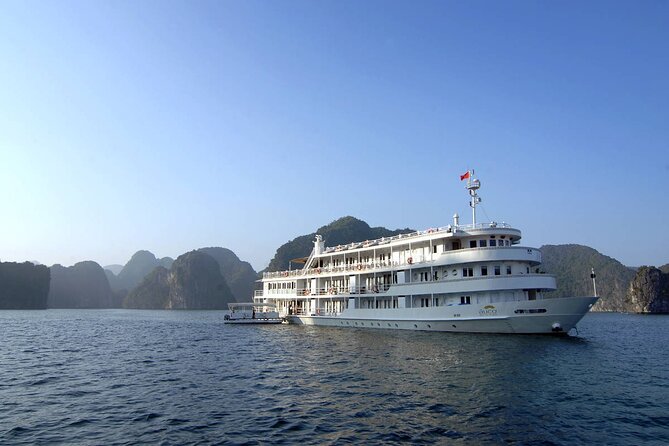 10-Day Vietnam Itinerary | Luxurious Discovery | Best 2026-27 - Day 2: Hanoi to Ha Long with a cruise that starts early