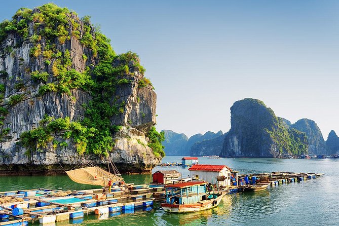 15-Day Majestic Vietnam FULL Package - 68% OFF + Bonuses - Day 1 in Hanoi: Noi Bai to Old Quarter, Then Eat Smart