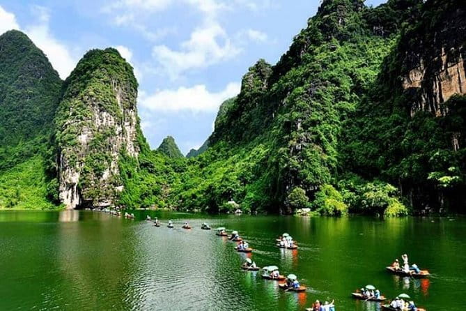 17-Day Vietnam Tour | Explore the Best Highlights of Vietnam - Pu Luong Nature Reserve: homestay views and a real trek day