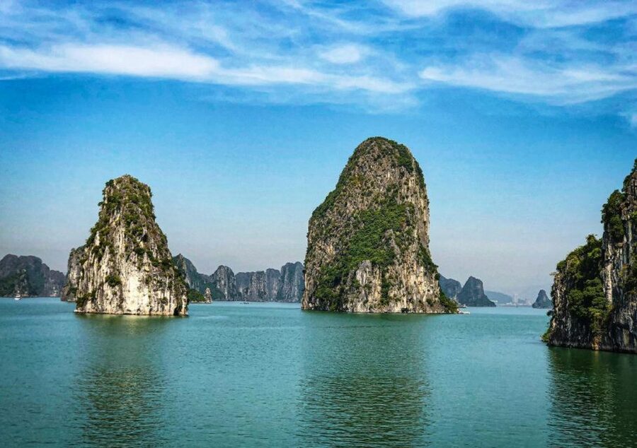 2-Day: Hanoi - Ninh Binh - Halong Bay Luxury Cruise - Sung Sot Cave: Ha Long’s Main Show Cave, With Big Interior Chambers