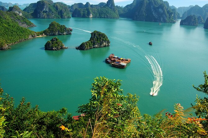 2-Day In Halong Bay Cruise With Transfer From Hanoi - Who this cruise fits best, and who might feel it is not for them