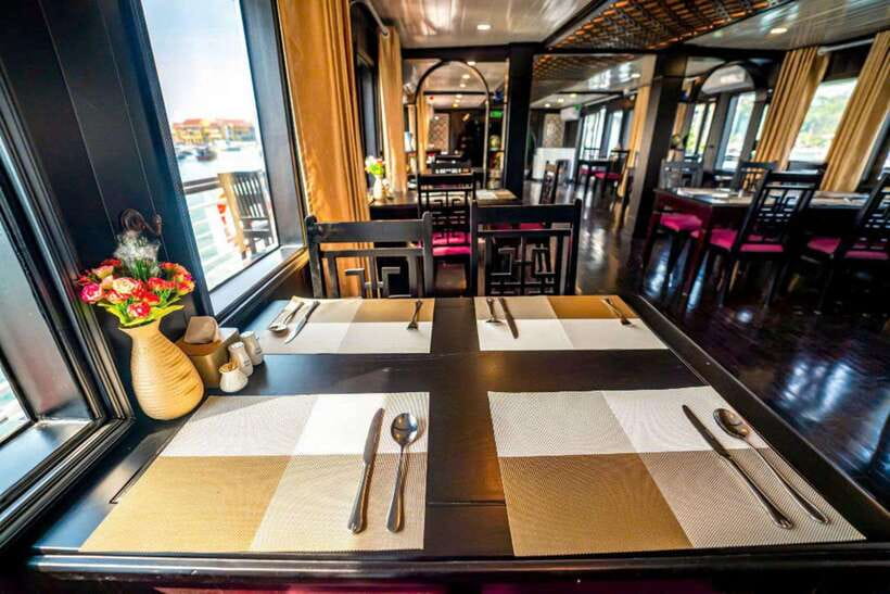 2-Day Peaceful in Bai Tu Long Bay with Luxury Cruise - Bai Tu Long Bay: the quieter choice that still delivers