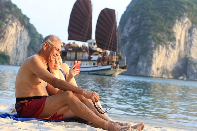 2-Day Spectacular Halong Bay Cruise from Hanoi - Entering Halong Bay from Hanoi: Pickup, Timing, and What the Ride Feels Like