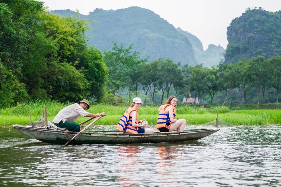 2 day Trang An - Mua cave - Cycling with Bungalow stay - Hanging out near Hang Mua again, then back to Hanoi
