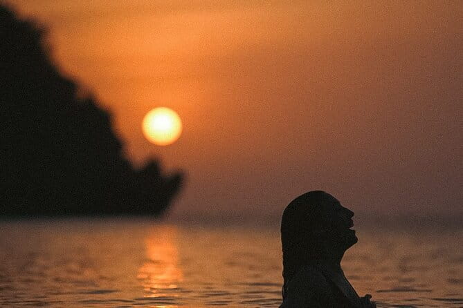 2 Days 1 Night The Catba Catamaran Paradise Cave Tour - Viet Hai Village cycling, bikes, and the fish foot massage