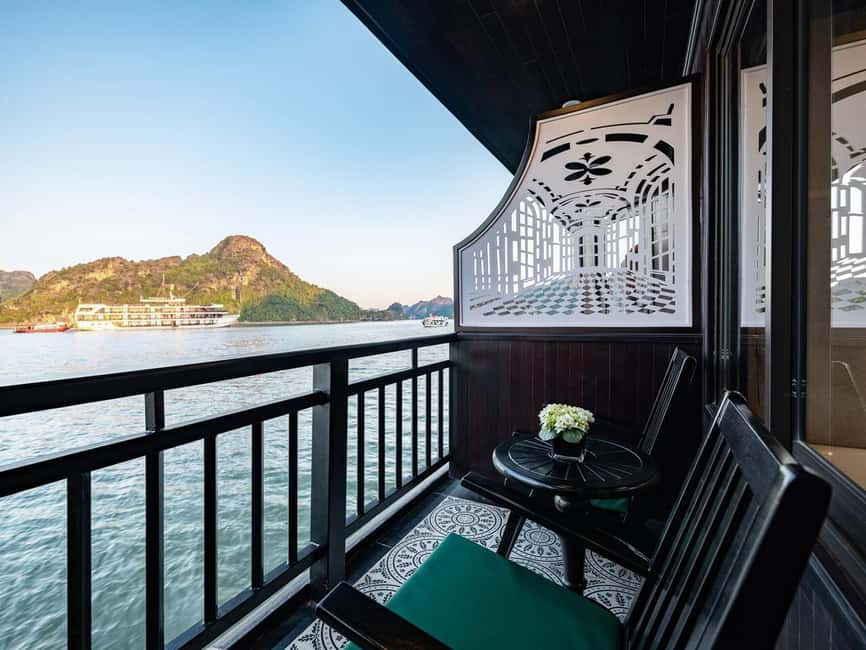 2 Days Halong 5 Stars Cruise with Free Pickup from Hanoi - Your cabin setup: what 5-star comfort looks like on the water