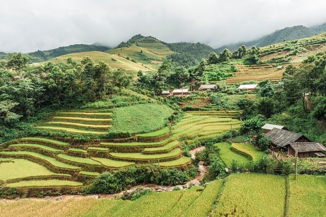 2 Days Sapa Trekking In Cat Cat And Ta Van Village From Hanoi - Your First Night in Sapa: Clean Enough, Outdoor Mindset
