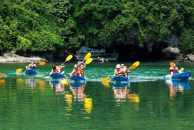 3-Day Cruise on Ha Long Bay with Kayaking, Swimming, Cooking Class,... - Day 1: Sung Sot Cave and Ti Top Island (The “Wow” Block)