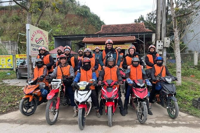 3 Day Ha Giang Loop by Open-Air Car - Day 2: Ma Pi Leng Pass, Nho Que River Boat Trip, and Du Gia Waterfall Area
