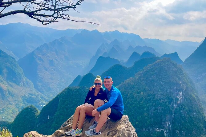 3 Day Ha Giang Loop Small Group Guided Motorbike Tour With Rider - Day 2: Ma Pi Leng Pass, Nho Que boat ride, and the M-shaped road views