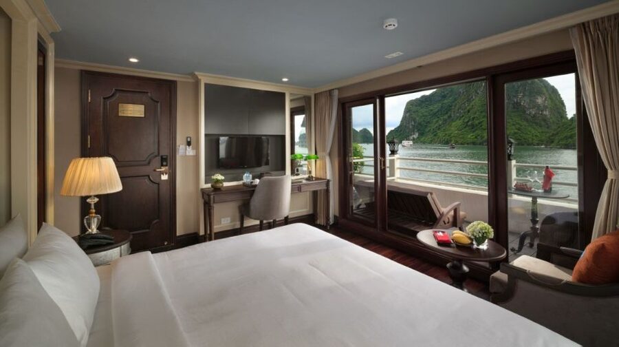 3 Day Hanoi - Ninh Binh - Halong Bay 5 Star Cruise & Balcony - Who this 3-day Hanoi, Ninh Binh, and Ha Long Bay cruise fits best