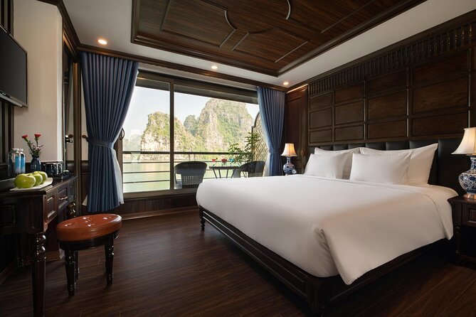 3-Day Hanoi-Ninh Binh-Halong-Lan Ha Bay 5 Star Cruise & Balcony - Food, onboard extras, and why the staff matters here