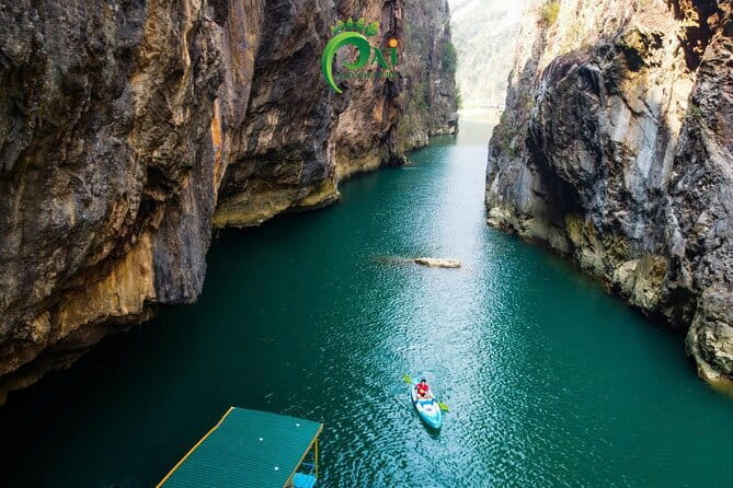 3 Days 2 Nights from Hagiang - Day 1: Khau Làn waterfall trek and Sảng Tủng stone desert area