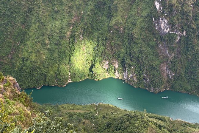 3 Days 2 Nights Ha Giang Loop Tour Small Group Local Tour Guide - Pickup, private rooms, and the small group advantage