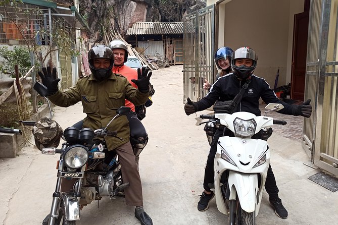 3D2N TOUR WITH EASYRIDERS 150cc (group 4-10Pax + private rooms) - Crowds and where the loop can feel tour-marketed