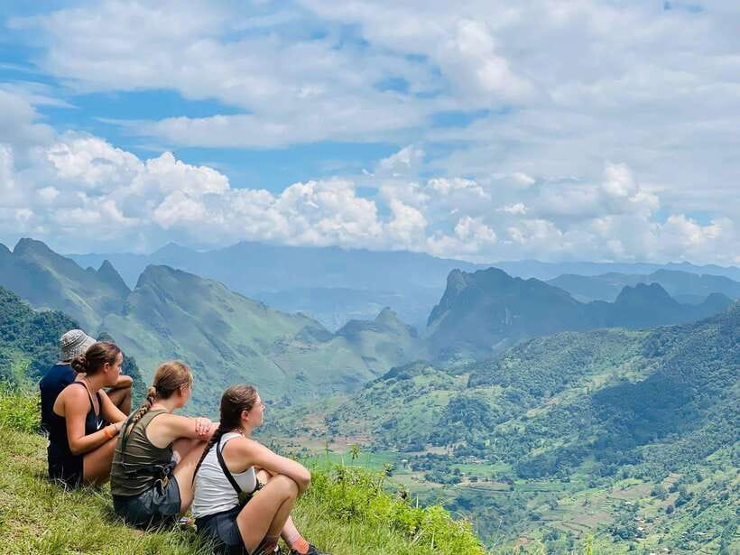 4-day Motorbike Ha Giang Loop Luxury Tour With Easy Rider - Hanoi To Ha Giang: The VIP night ride that sets the pace