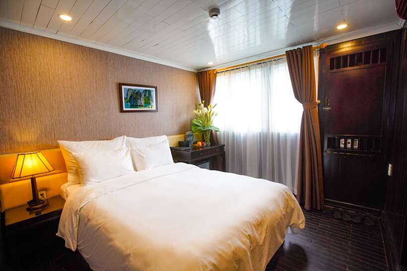 4-star Halong Paloma Cruise 2D1N Trip - Pearl farm lesson, then optional downtime and the cooking class