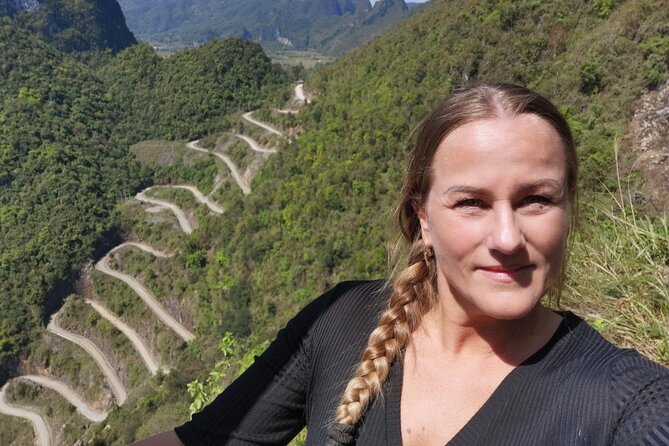 6 Day Tour in Ha Giang Loop Ban Gioc Waterfall Motorbike - Mun homestay and the Dzao welcome that sets the tone
