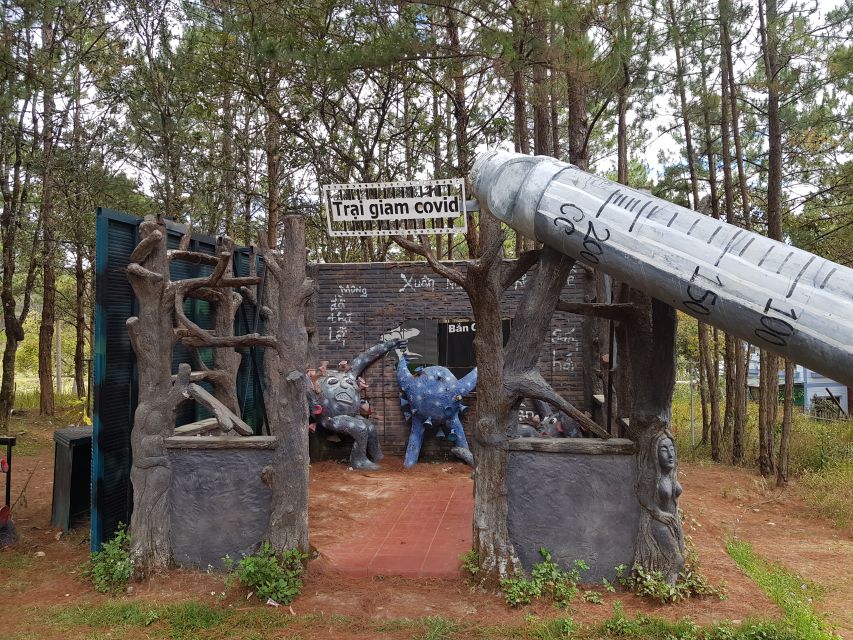 7-hour Datanla waterfall, Clay Tunnel and Holy See temple - Datanla Waterfall, where the scenery comes with an optional thrill