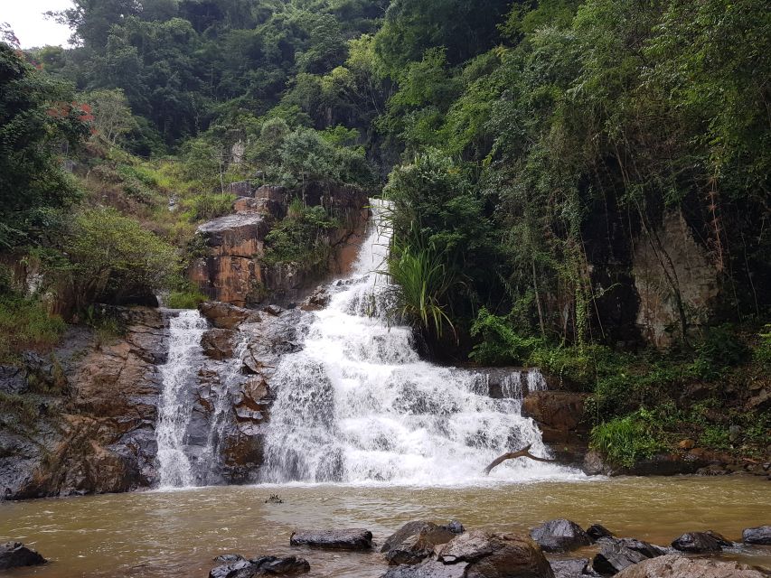 7-hour Datanla waterfall, Clay Tunnel and Holy See temple - Lam Vien Square by Xuan Huong Lake, the easy photo finale