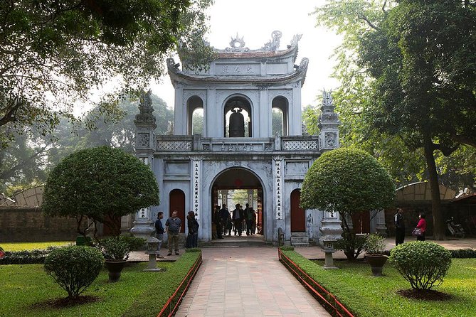 8-Day Discover Northern Vietnam Highlight: Hanoi - Ninh Binh - Sapa - Halong Bay - A fast, scenic route through Hanoi, Ninh Binh, Sapa, and Halong Bay