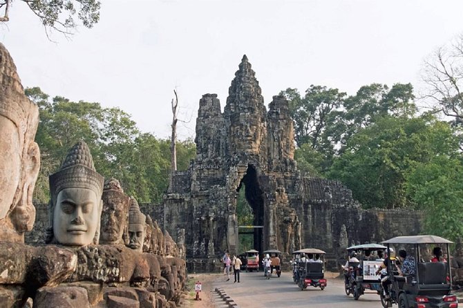 Authentic of Vietnam & Cambodia Tour - full package - Day 1 to Day 2 in Hanoi: Old Quarter first, then countryside temples and Tam Coc views