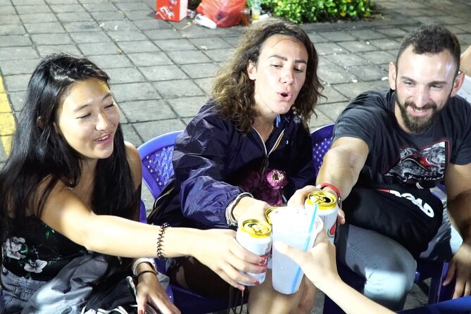 Award-winning Saigon Food Tour with GirlPower Drivers | KissTour - Quick Chinatown glance at Chợ Lớn