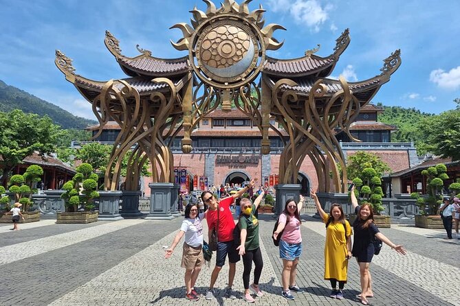 Ba Na Hills and Golden Bridge Full Day Tour Small Group - Golden Bridge in real mist: what that 1,400 m walk is like