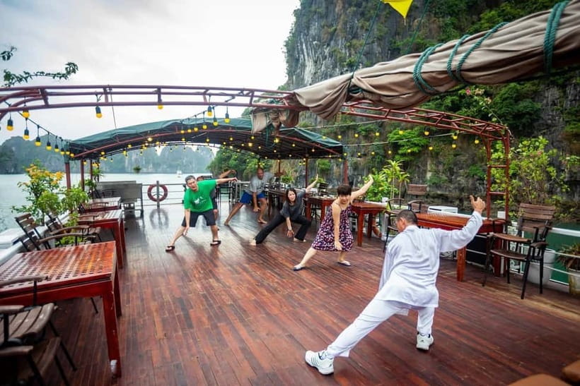 Bai Tu Long Bay 2 Days 1 Night With Renea Cruise - Price and value, with the realistic trade-offs