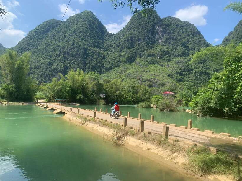 Ban Gioc Waterfall Cyclop Mountain Fullday By Car - Paper Craft or Forging Village Stop: Culture With Hands-On Angles