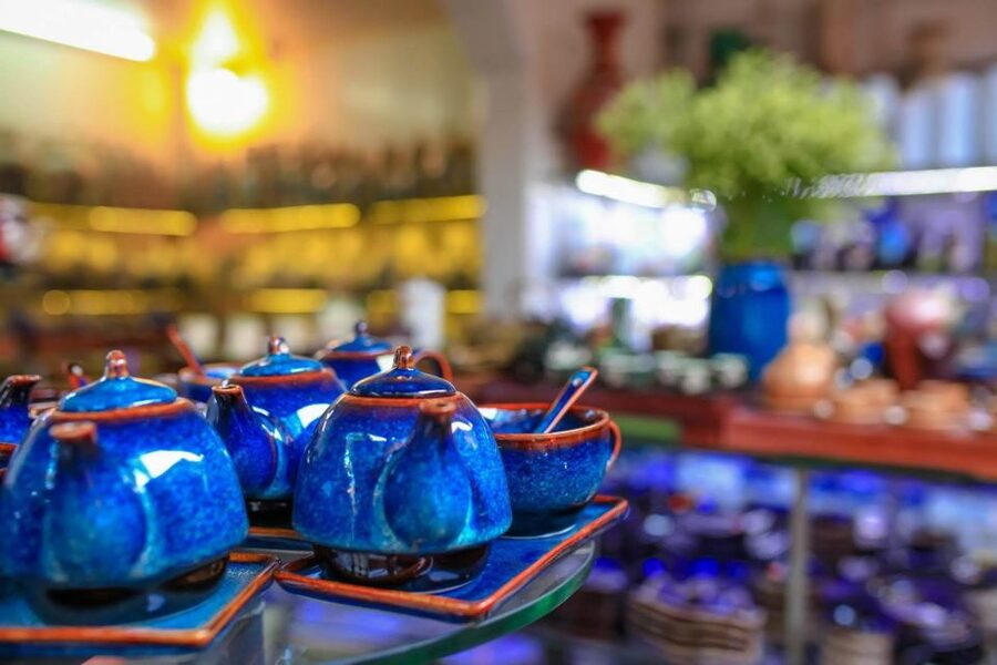 Bat Trang Pottery ancient village by Motorbike - What the small group up to 8 changes for you