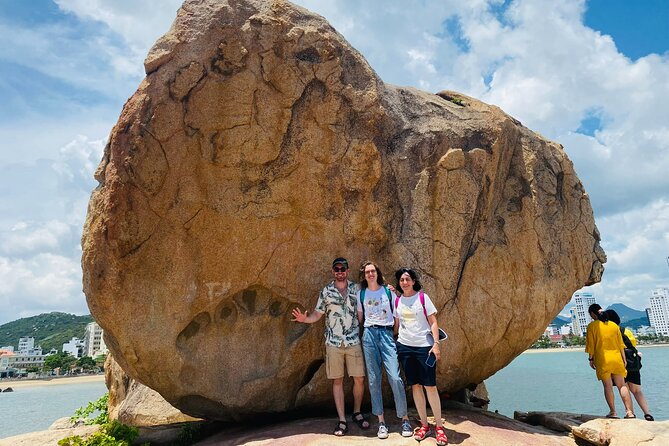 Best Full Day Private Tour in Nha Trang City from Cruise Port - Hon Chong to Long Son Pagoda, the rock legends and the big stair test