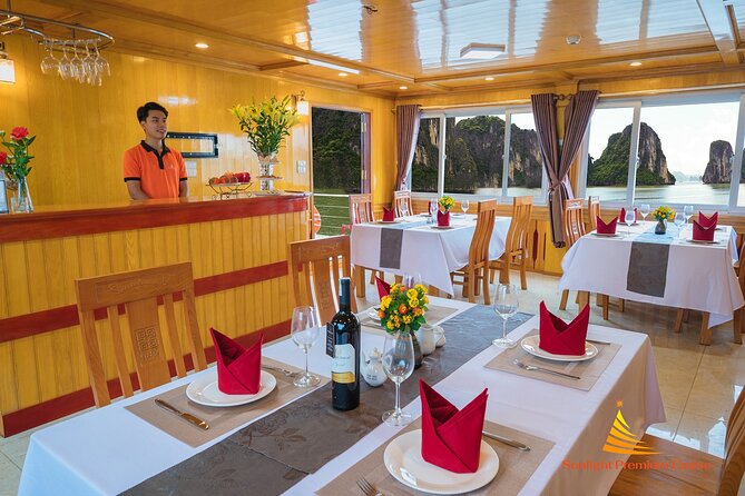 Best Lan Ha Bay Cat Ba Cruise 2 Days 1 Night Less touristy - Cat Bà Island: the stop that sets the tone
