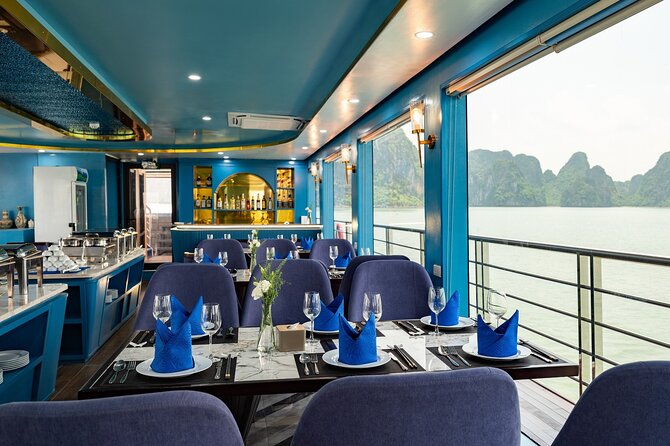 BEST SELLER - Halong 5 Star Day Cruise: Buffet, Wine & Jacuzzi - Luon Cave kayaking (and the bamboo boat option)