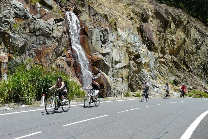 Bike from Dalat to Nha Trang - Entering the day: the 7:30 start, transfer, and how it feels