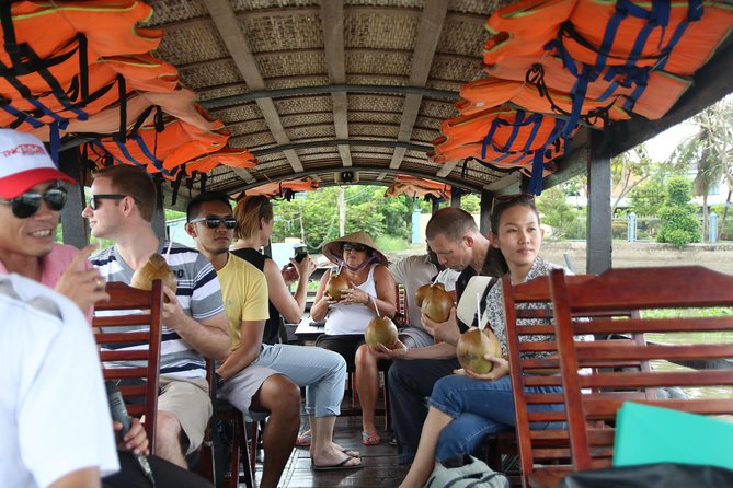 Cai Be Mekong Delta Tour: Cooking Class, Cycling & Craft Villages - Cooking class in Cai Be: make lunch, then eat it