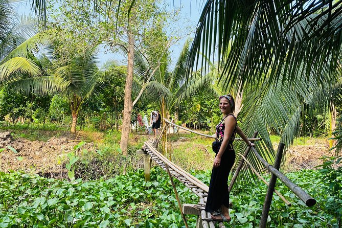 Cai Rang floating market, Cacao & hidden small canal - Muoi Cuong Cocoa Farm: how cacao becomes chocolate in real steps