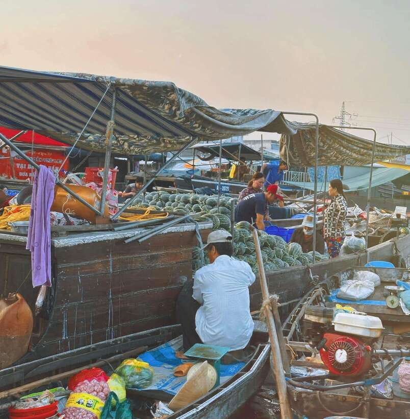 Can Tho: Cai Rang Floating Market and Canals - Why Cai Rang at Sunrise Feels Like the Real Mekong