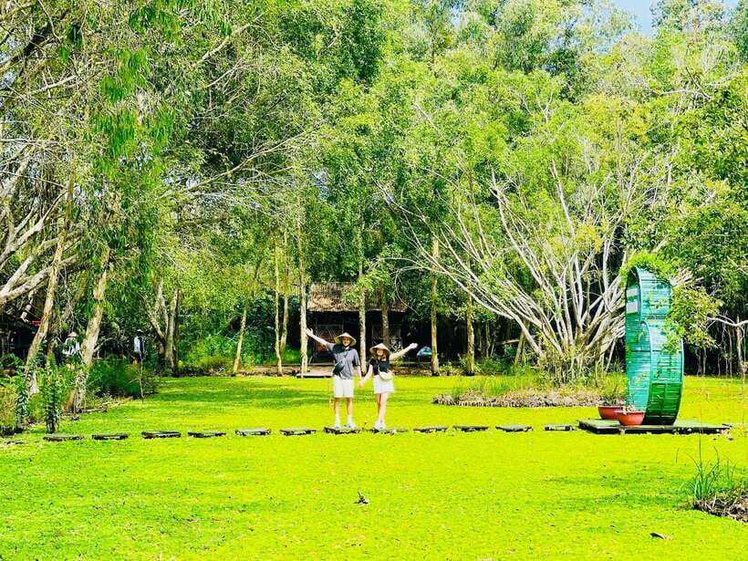 Can Tho: Explore Lung Ngoc Hoang Nature Reserve from Can Tho - Wild weeds, herbs, and floating plants you’ll actually spot