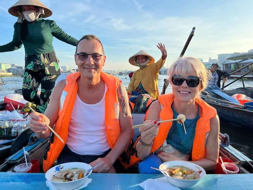 Can Tho: Floating Market, Cacao & Canals with French Guide - The rice noodle workshop: watching rice become something you can taste later
