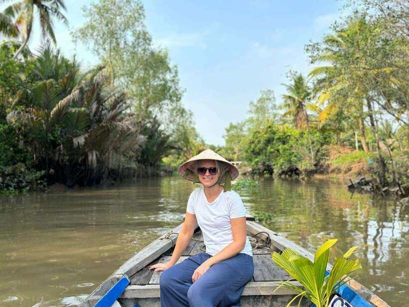 Can Tho: Floating Market, Canal, Cacao Farm & Mekong' Life - The rice noodle workshop: watching the process, not just the product