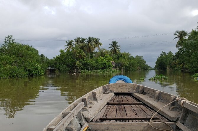 Can Tho: Floating Market & Mekong's Legacy( About 6 Pax) - A second look at the floating market, plus floating-house life