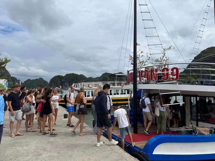 Cat Ba: Full- day trip with biking, kayaking, meal, tickets - Morning Pickup and The Run From Cat Ba to Beo Harbor