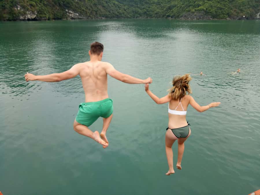 Cat Ba Island: Full-Day Cruise to Lan Ha Bay and Ha Long Bay - What to pack, based on what actually gets used
