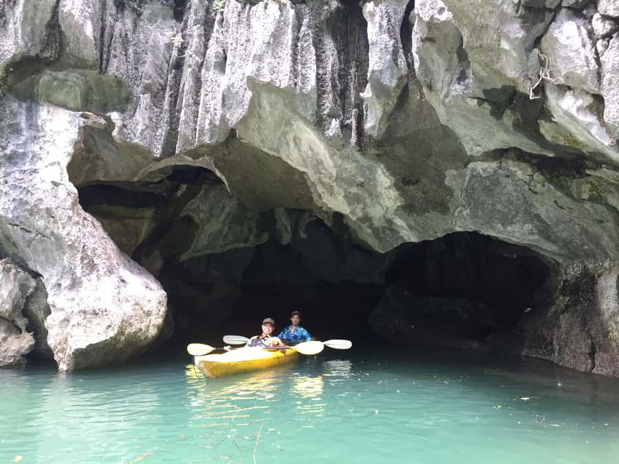Cat Ba Island: Full-Day Cruise to Lan Ha Bay and Ha Long Bay - Cai Beo fishing village: daily life, not just a photo stop