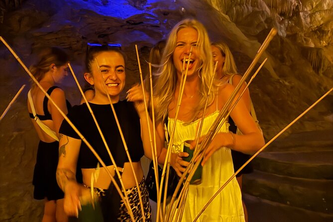 Cat Ba Paradise Cave - Unique Cave Dining Experience - Rượu cần tasting: the culture moment most people remember