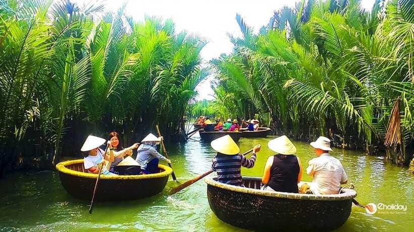 Coconut Basket Boat Ride in Hoi An - The hands-on parts I think you will remember most